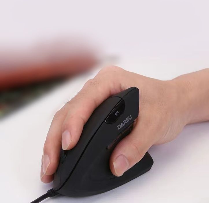 Новая вертикальная мышь