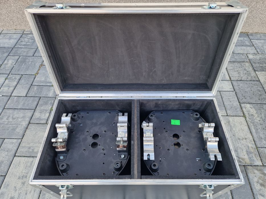 Moving head cu case inclus