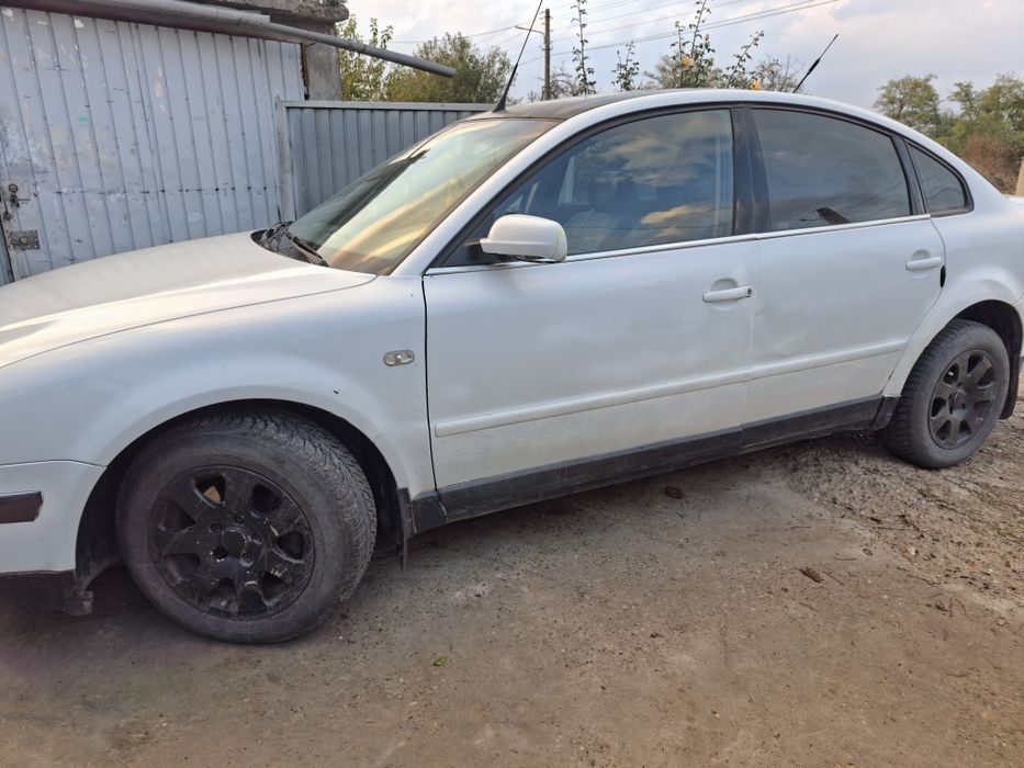 VOLKSWAGEN Passat 2000 — imagine 4