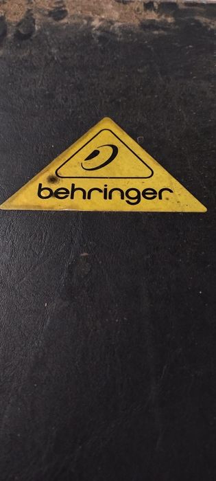 De vânzare boxe mari