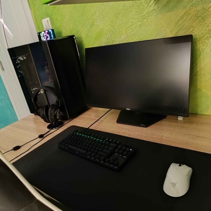 Gaming PC 4070 super Ryzen 7 7800X3D!!! ГАРАНЦИОНЕН