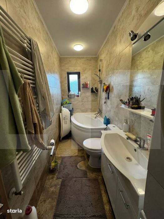 Casa insiruita, 4 camere, 88 mp, zona Calea Urseni