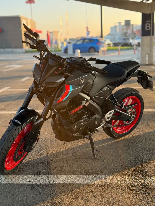 Yamaha MT 25 Unic propietar in romania/ stare impecabila/ tinuta exclusiv in garaj