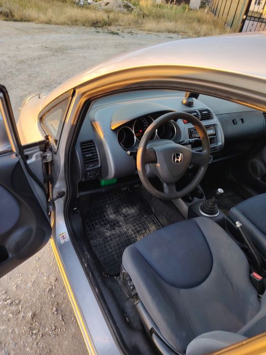 Honda Jazz 2004 1.4 8 bujii