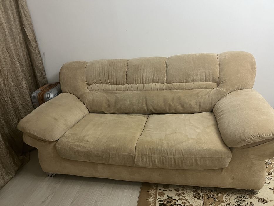 Продам диван с креслом