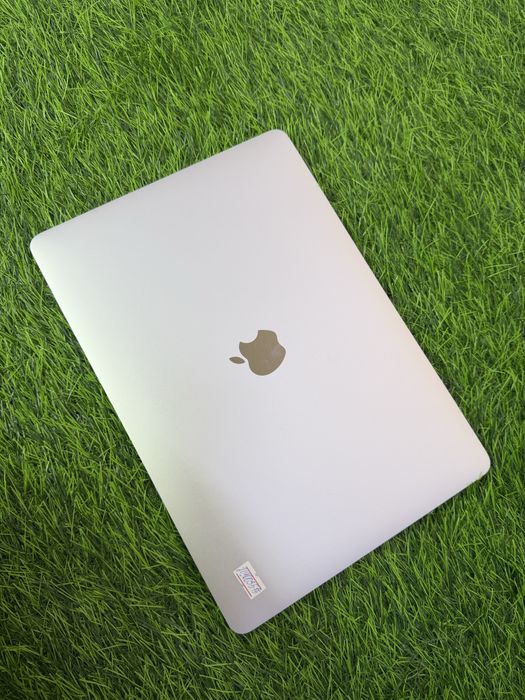 Macbook  Pro 13 2017