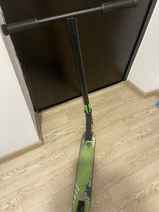 Самокат почти новый
