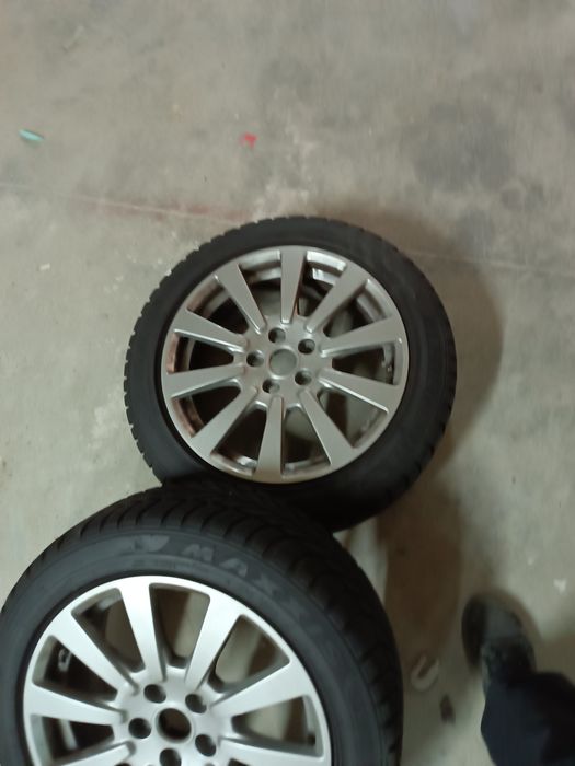 Гуми с джанти за  Ford Jaguar размер 205 55 17 Ягоар 4 бр.