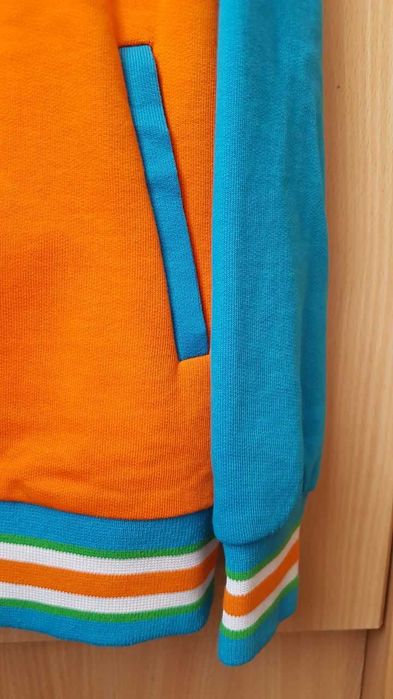 Олимпийки качественные, голубого и зелёного цвета