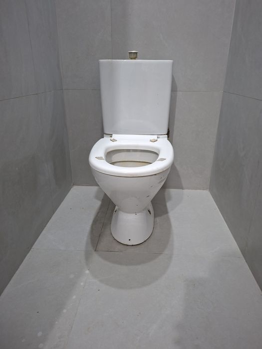 Унитаз. б.у ремонт