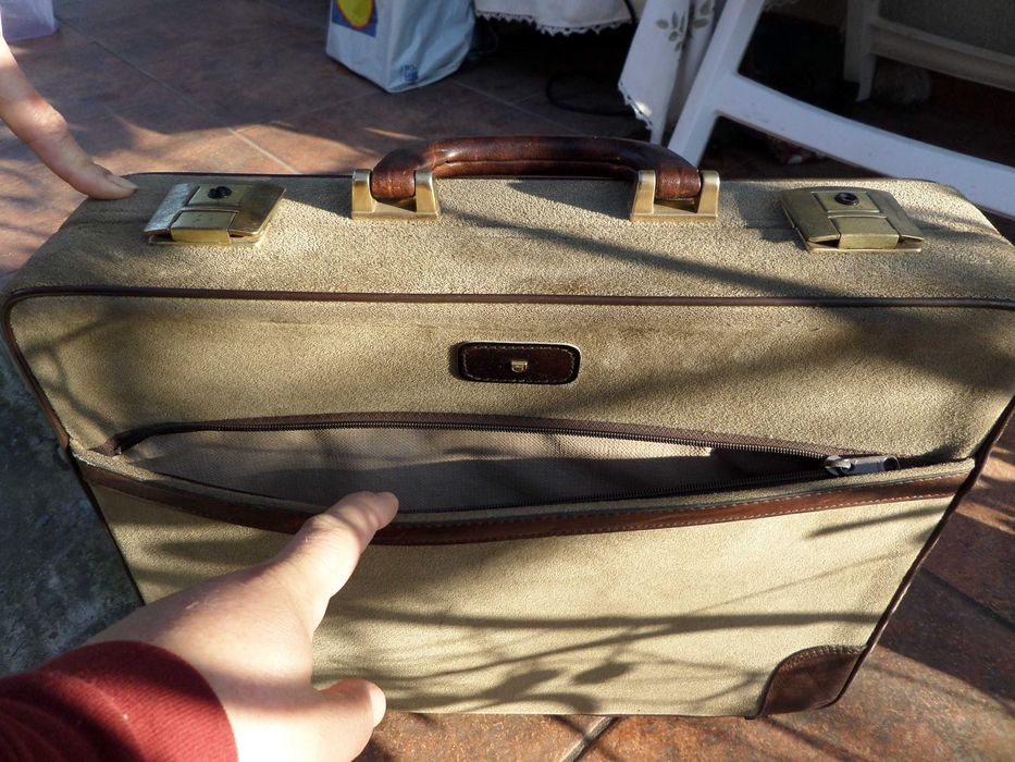 Geanta diplomat piele naturala laptop documente frumoasa