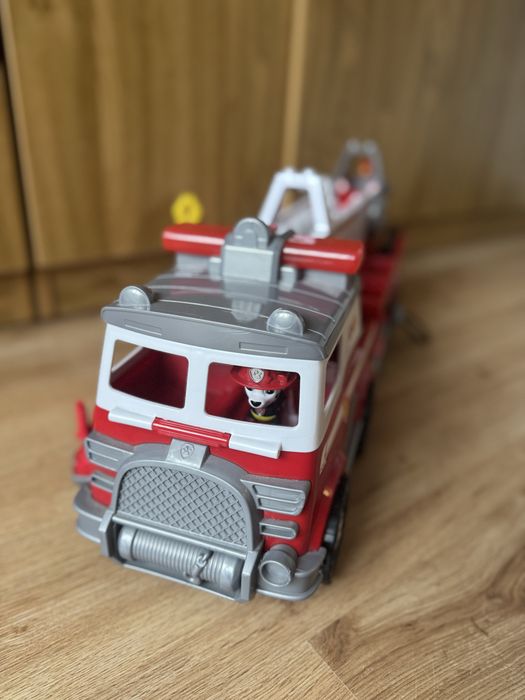 Camion  pompieri Paw Patrol XXL - extensibil, cu lu