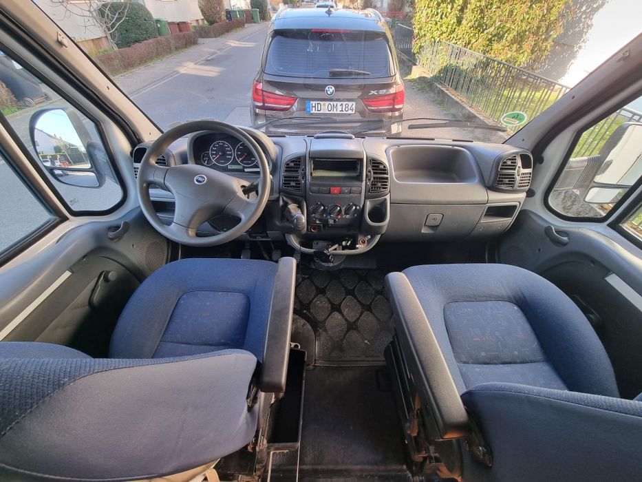 Autorulota Fiat 2,3 JTD EUR 4/6 locuri 2006