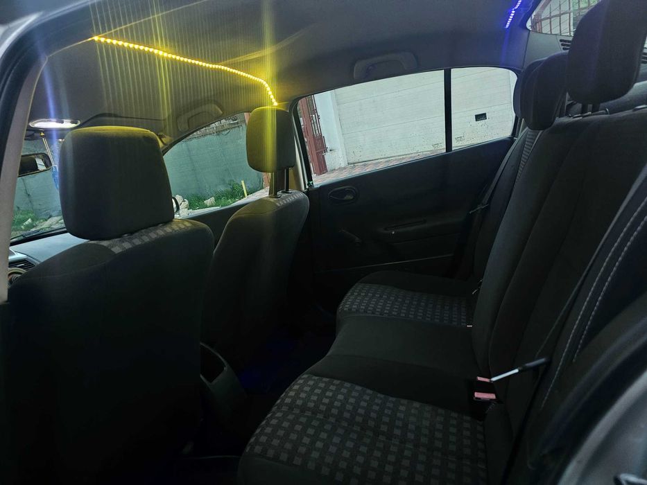 Renaul Megane 2; 1.4 Benzina+GPL