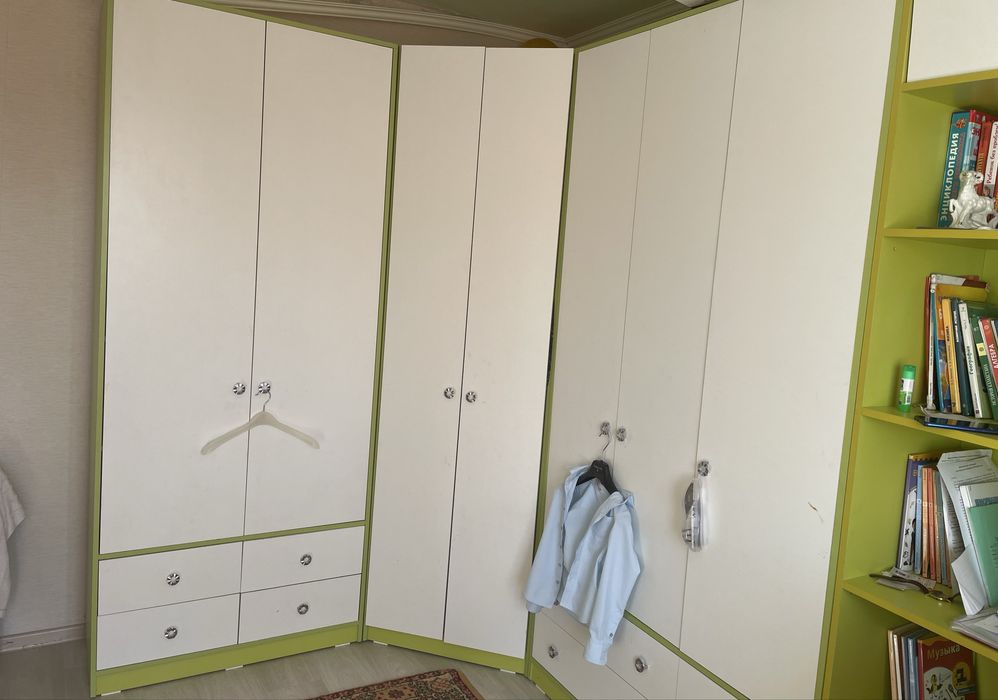 Продам детский уголок