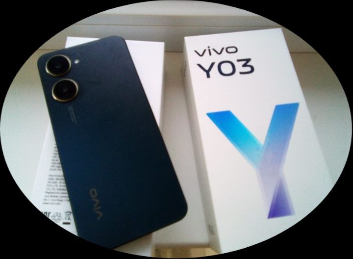 Смартфон Vivo Y03