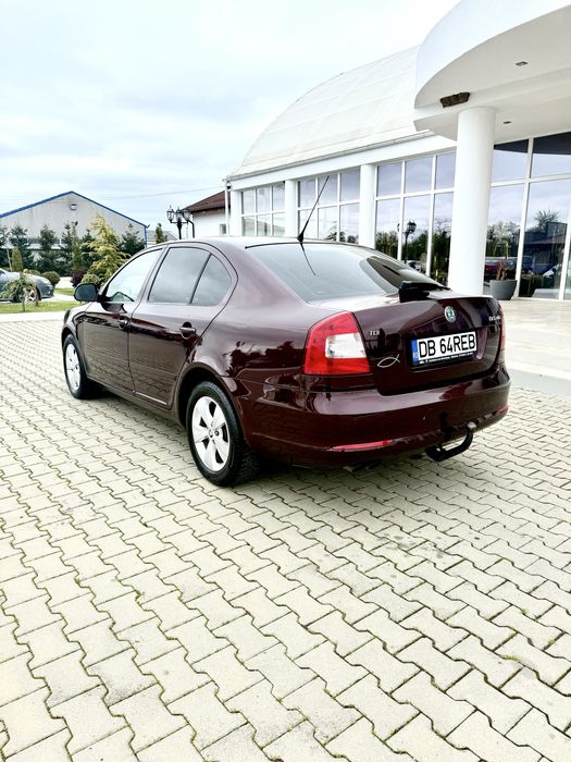 Skoda Octavia 2.0TDI - 140cp - manual