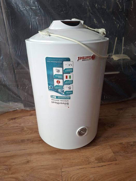 Продам титан 80 литров.