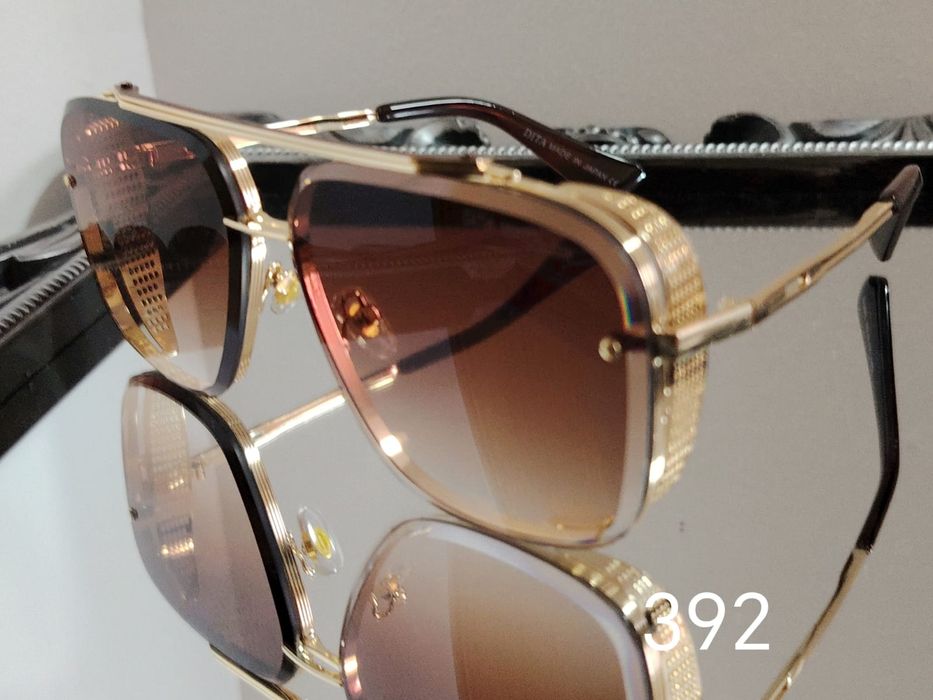 Ochelari de soare noi