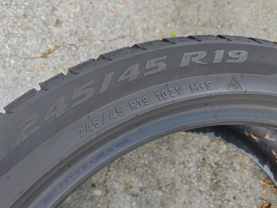 245/45/19 1бр.Pirelli Зимна Гума