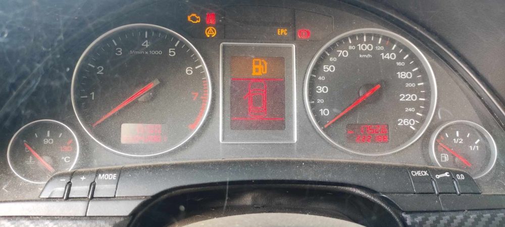 Ауди А4 Б6 2.0  и 1.9 на части