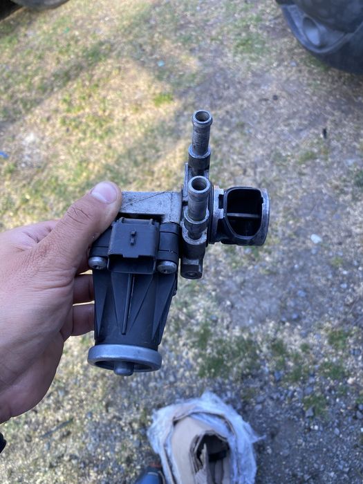 Продавам ЕГР клапан за 1.5 hdi