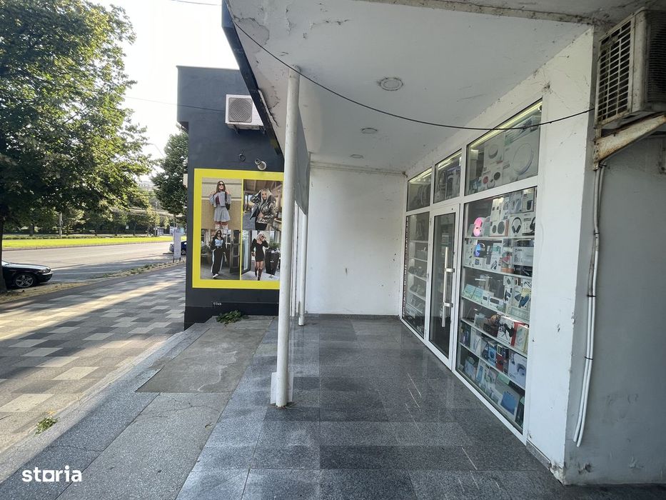 Proprietar, Vand spatiu comercial 30mp+terasa30mp, Bd.Brailei 165