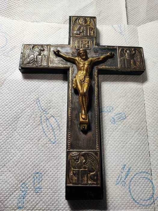 Lot vintage de 8 cruci si crucifixuri deosebite - 3