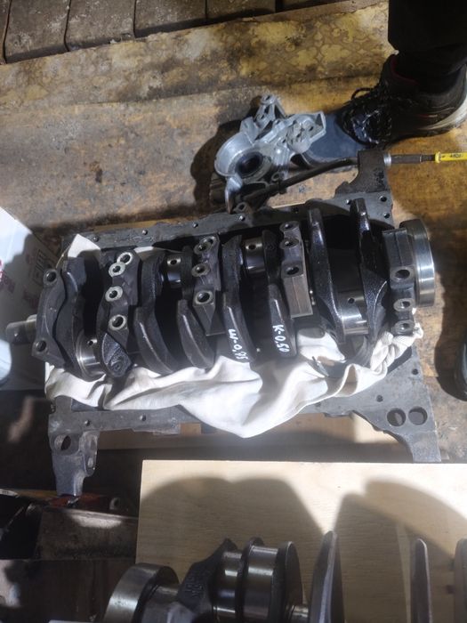 Запчасти Мазда 323