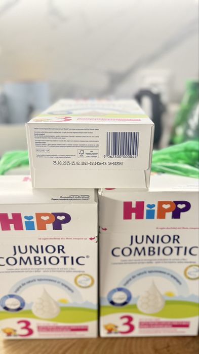 Мляко на прах HIPP 3 Combiotic Junior 1+