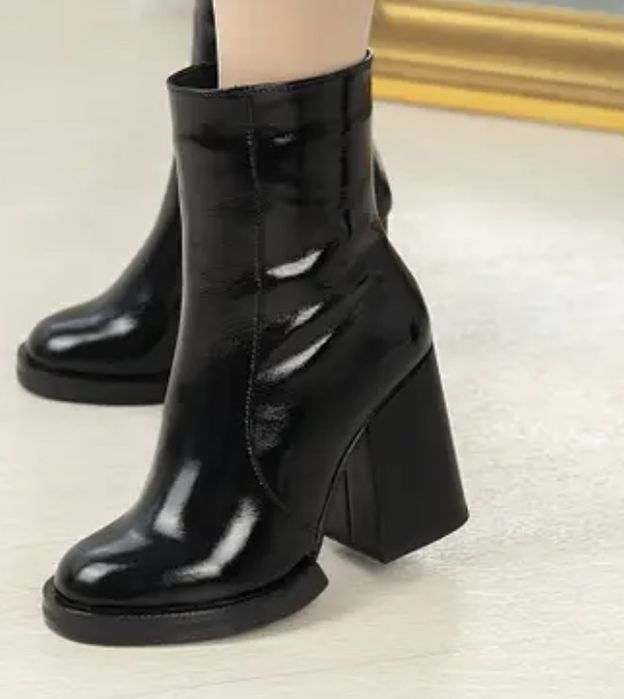 Натуральная кожаная обувь