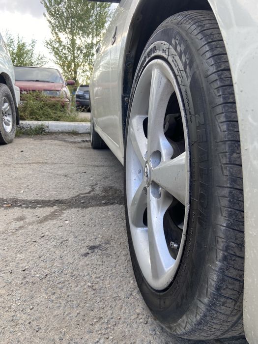 Продам диски с резиной R18 mark X