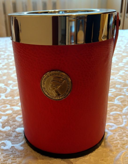 Ледарки, охладител за бутилки