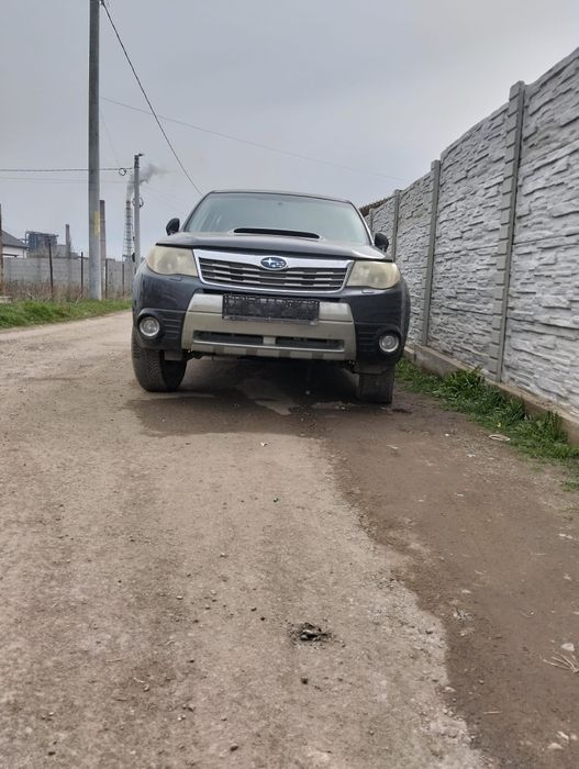Dezmembrez Subaru Forester 2.0 d 4×4 2010