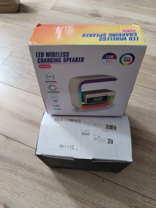 Lampă Smart MX-02 – Boxă Bluetooth, Încărcător Wireless 15W, Ceas (Nouă)