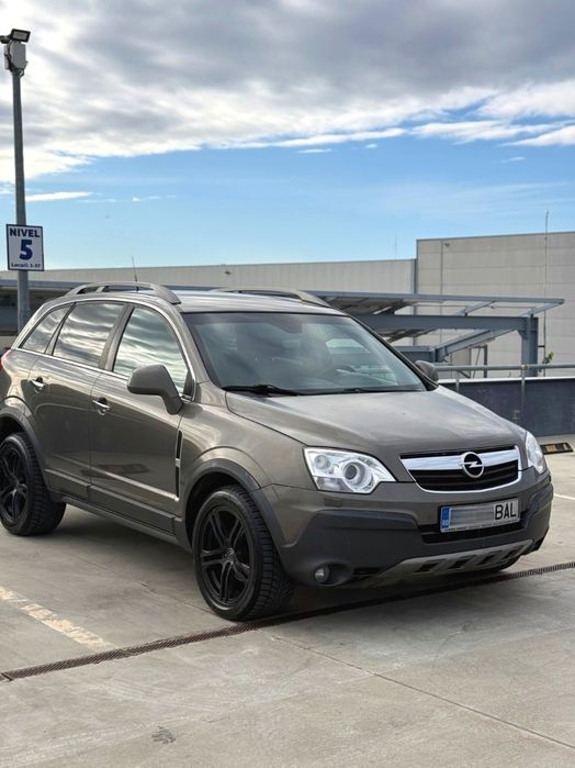 Vând Opel Antara