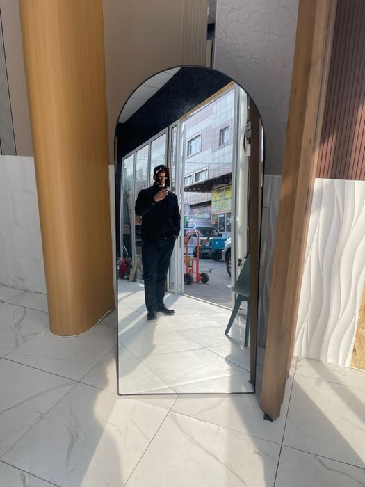 Зеркало на подставке