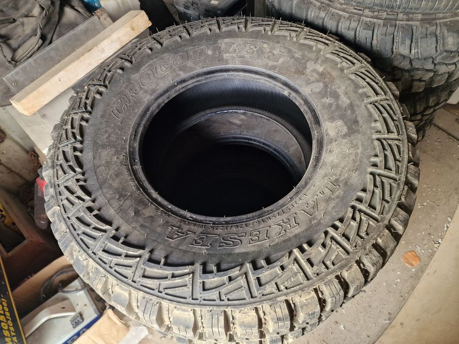 Грязевые шины на 16 . 33 размер