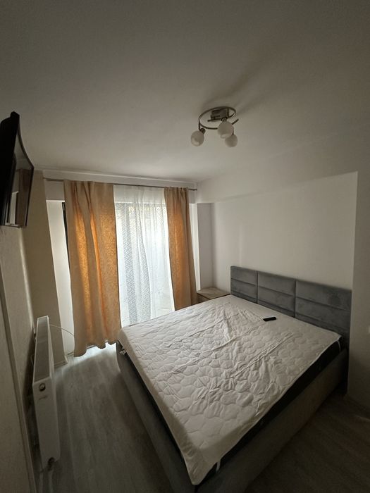 De inchiriat ap 2 camere decomandat