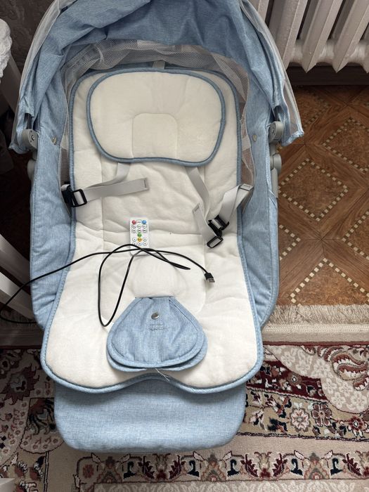 продам шезлонг для ребенка