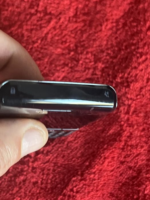 Telefon BlackBerry 9700