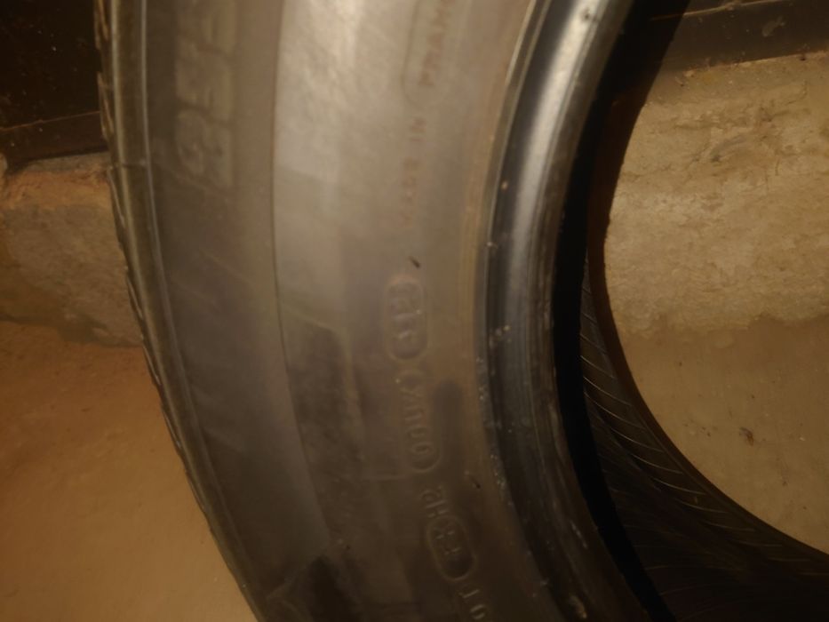 4 бр. зимни гуми Michelin 235 65 17