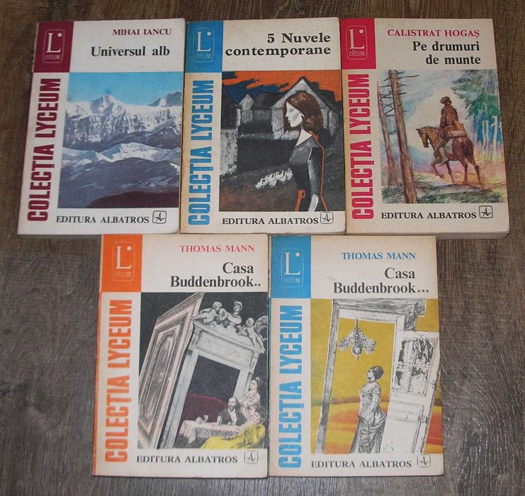Lot 43 carti colectia Lyceum, Globus, Meridiane, Arcade