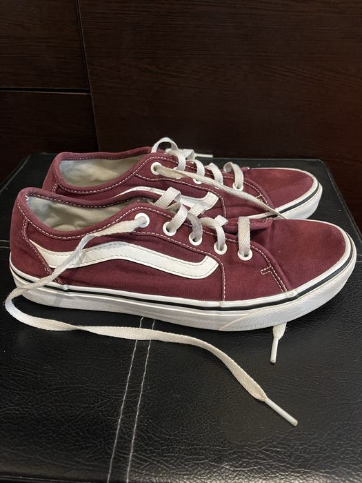 Tenisi Vans Ward Low Burgundy, Mărime 39 – Stare Foarte Bună