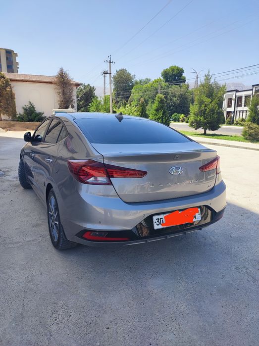 Hyunday elantra High-Tech