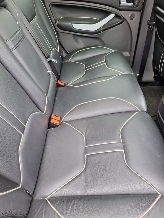 Vand Ford Kuga individual