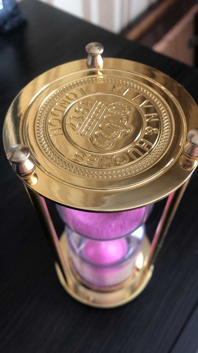 Часы песочные  бронзовые !