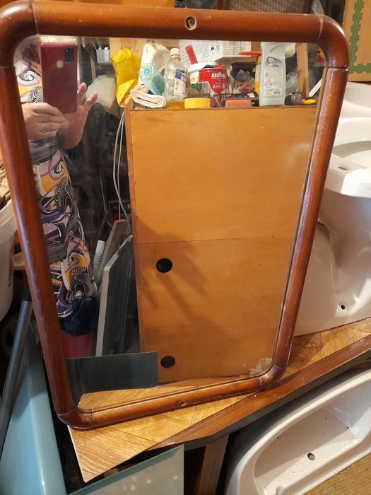 Огледала дърво вис.87см / шир.52см