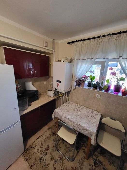 Închiriez apartament 2 camere SD