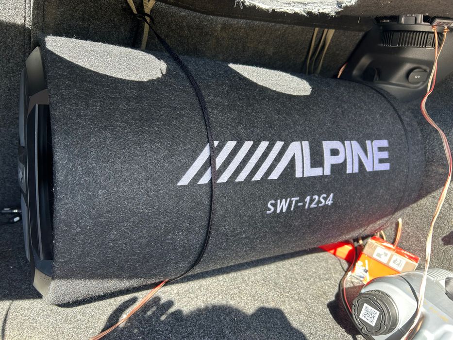 subwoofer auto alpine